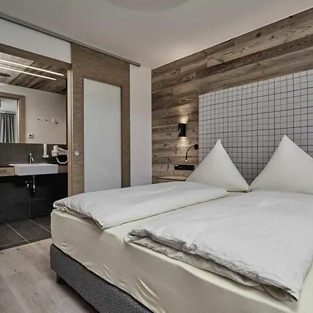 4br Amazing Next To The Ski Slops Chalet *