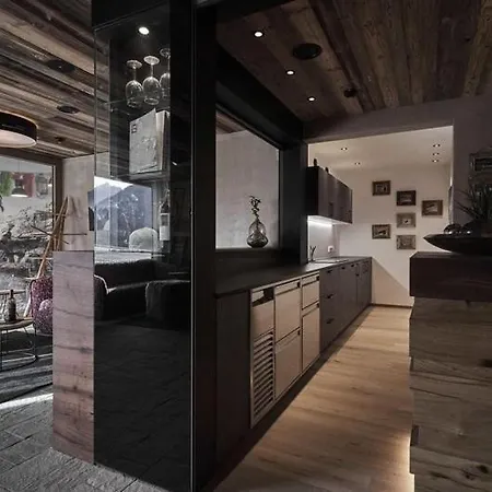 4br Amazing Next To The Ski Slops Chalet
